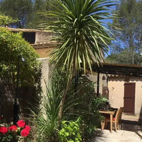 Apartment With 2 Bedrooms in Gassin, With Pool Access, Enclosed Garden - Image 4