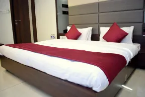 Hotel Sunrise Palace - Image 4
