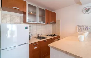Amazing Home in Milna With Wifi and 6 Bedrooms - Image 2