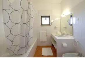 Villa With 7 Bedrooms in Sesimbra, With Wonderful sea View, Private Pool, Furnished Garden - 2 km From the Beach - Image 3