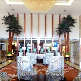 Century Essence Hotel - Image 2
