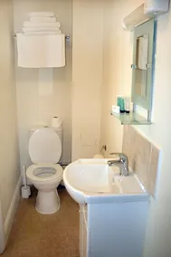 The Kelvin Guest House - Image 5