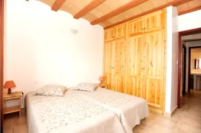 House With 3 Bedrooms in Thuir, With Wonderful Mountain View, Furnishe - Image 3