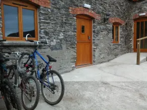 Blindwell Bunk House - Image 5