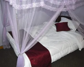 Midview Central Hotel - Image 5