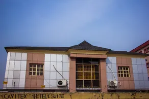 Cavitex Hotel & Suites - Image 2