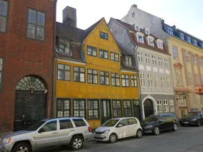 apartment historical building 1374-1 - Image 5