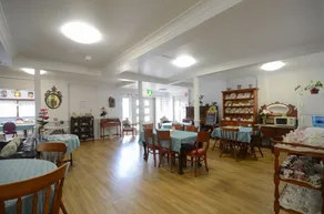 Travellers Rest Guesthouse - Image 4