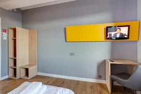 Meininger Hotel London Hyde Park - Image 5
