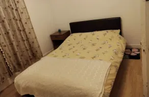 2 Bed Apartment in Basingstoke - Image 3