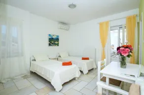 Villa Romina in Paros - Image 4