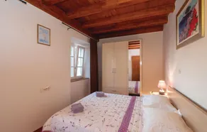 Awesome Home in Orebic With Wifi and 2 Bedrooms - Image 2