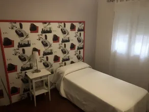 Apartamento Acueducto, tres dormitorios y parking gratis - Image 2