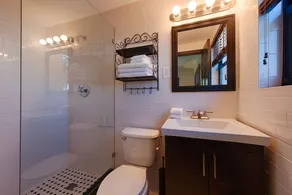 Miami Whitehouse Apartment Hotel - Image 2