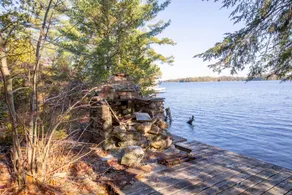 Blueberry Point A Classic Lake Joseph Family Cottage on a 900 ft Peninsula - Image 2