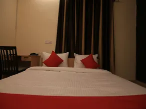 OYO Flagship 30350 New Residency Sector 17 Rohini - Image 3