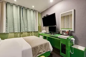 Rodeo Hotel - Image 5