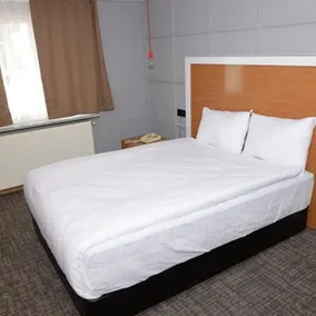Sirena Hotel - Image 2