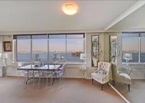 Elegant Waterfront Mosman Bay - RAG10 - Image 4