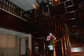 Wanfei New Space Hotel (Yangzhou Slender West Lake Dongguan Street Branch) - Image 3