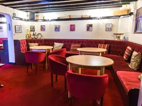 Le Chene Hotel - Image 4
