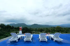 E-outfitting Pai Resort - Image 2