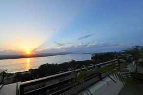 Ayarwaddy River View Hotel - Image 2