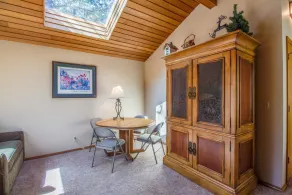 6 Pineridge - Image 5