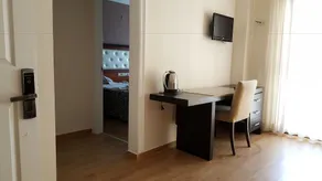 Kleopatra Togan Suit Hotel - Image 5