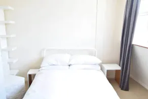2 Bedroom Flat Near The River Thames - Image 4
