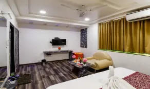 Hotel Satyam - Image 4