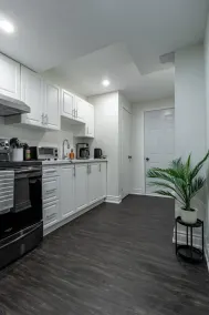 Premium 1 Bed - Mins to UOW Shops Farmer Market - Image 3