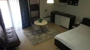 Il Primo Apartments - Image 3