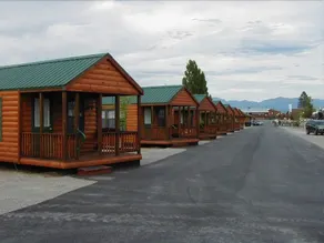 Edgewater RV Resort and Motel - Image 5