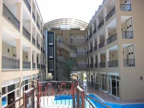 Starberry Hotel - Image 4