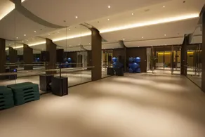 Lee Garden Service Apartments - Image 2