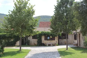Village Zrmanja - Image 3