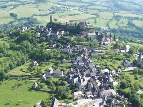Nice holiday home in hilly landscape near Brive - Image 4