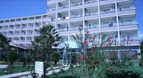 royal ideal beach hotel - Image 5