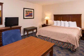 Charwood Suites - Image 3