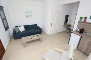 Astron Hotel - Image 2