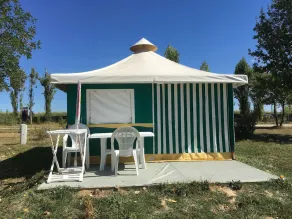 Camping Les Bois De Mont-Redon - Image 2