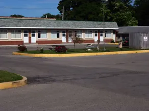 Maple Glen Motel - Image 4