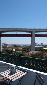 Quiet and Sunny central Lisbon apartment - Image 2