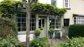 Bridge Cafe Bed and Breakfast - Image 5
