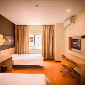 7 Days Inn (Wulong City Plaza) - Image 4