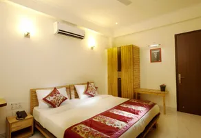Hotel Prakash Habitat - Image 2
