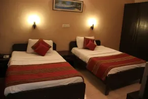 Hotel Dove's Inn - Image 4