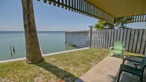 123 - 1 Br Condo - Image 4