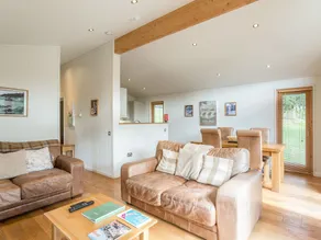 5 Lake View - Image 2